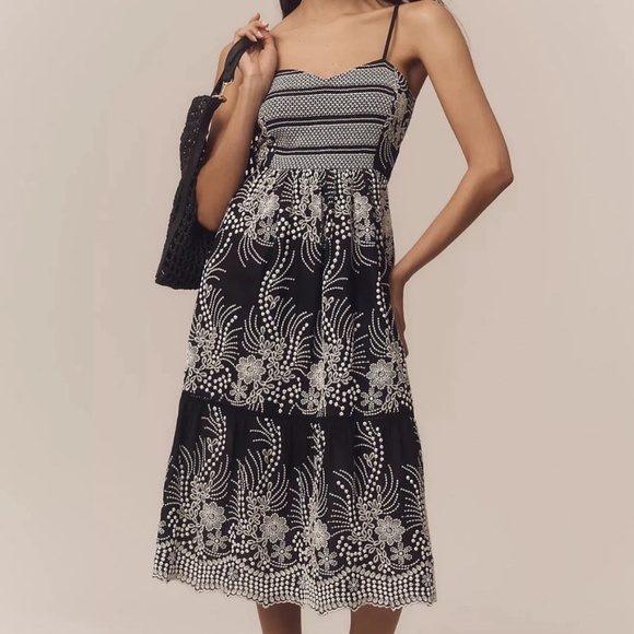 By Anthropologie Sleeveless Sweetheart Tiered Midi Dress SZ M - Picture 3 of 4